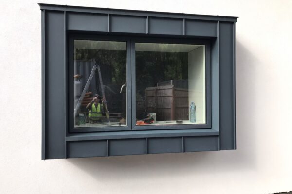 alu-prefa-bay-window-1 alu-prefa-bay-window-1